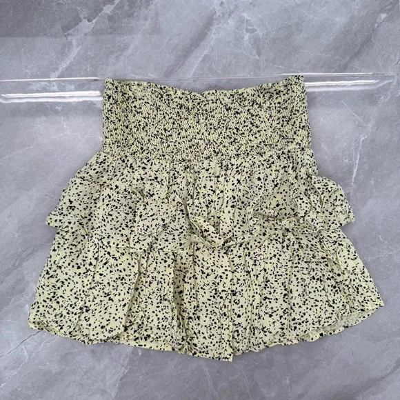 NWOT Women’s Vero Moda Sigrid Spotted Smocked Short Layered Skirt Size XS - Picture 7 of 13